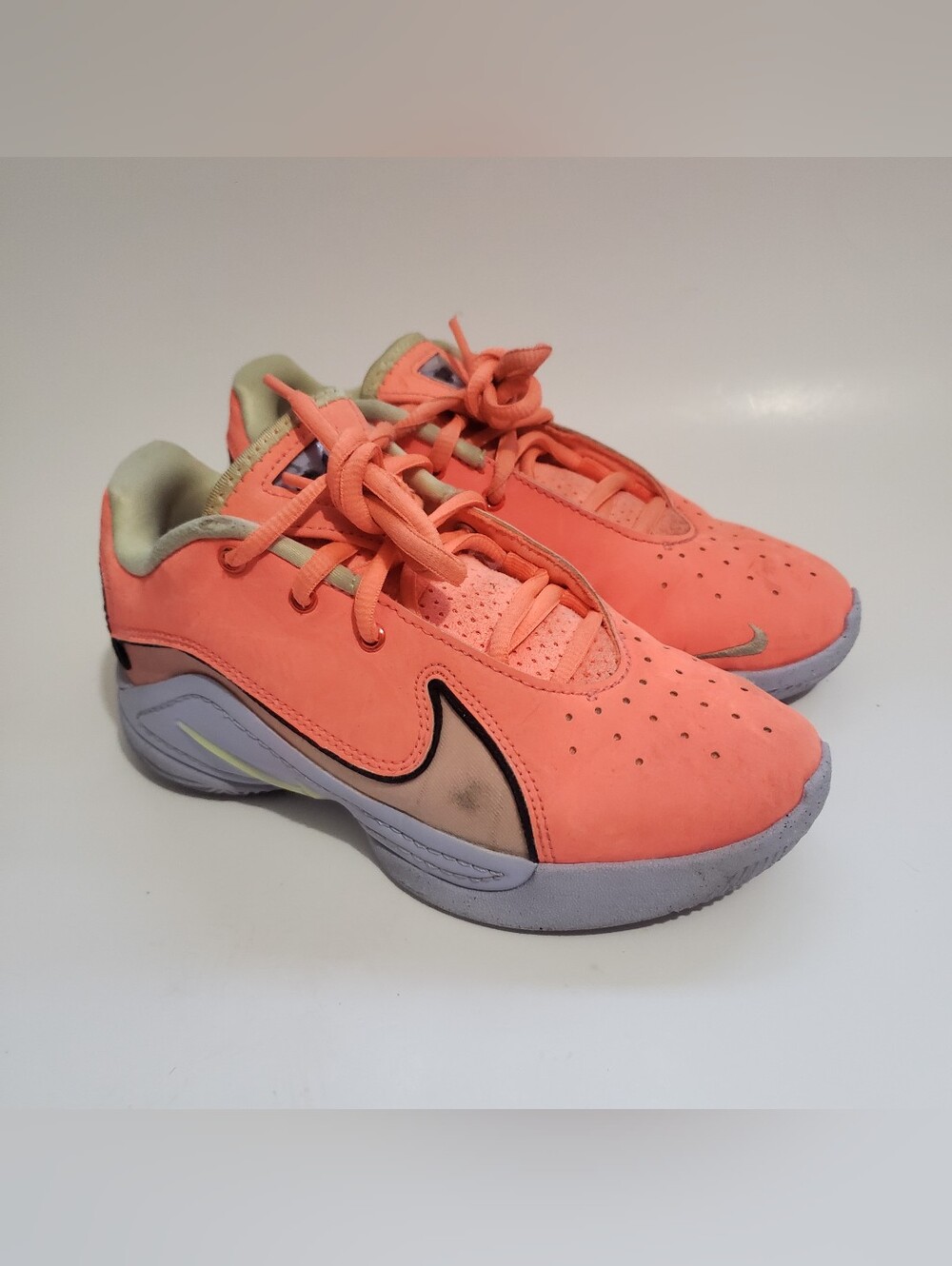 Nike LeBron XXII SE GS Bright Mango Life Lime HQ8570-800 Youth Size 1.5Y Kept W.
